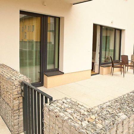 Sunny, Fully Furnished Studio Type With Terrace Πίλζεν Εξωτερικό φωτογραφία
